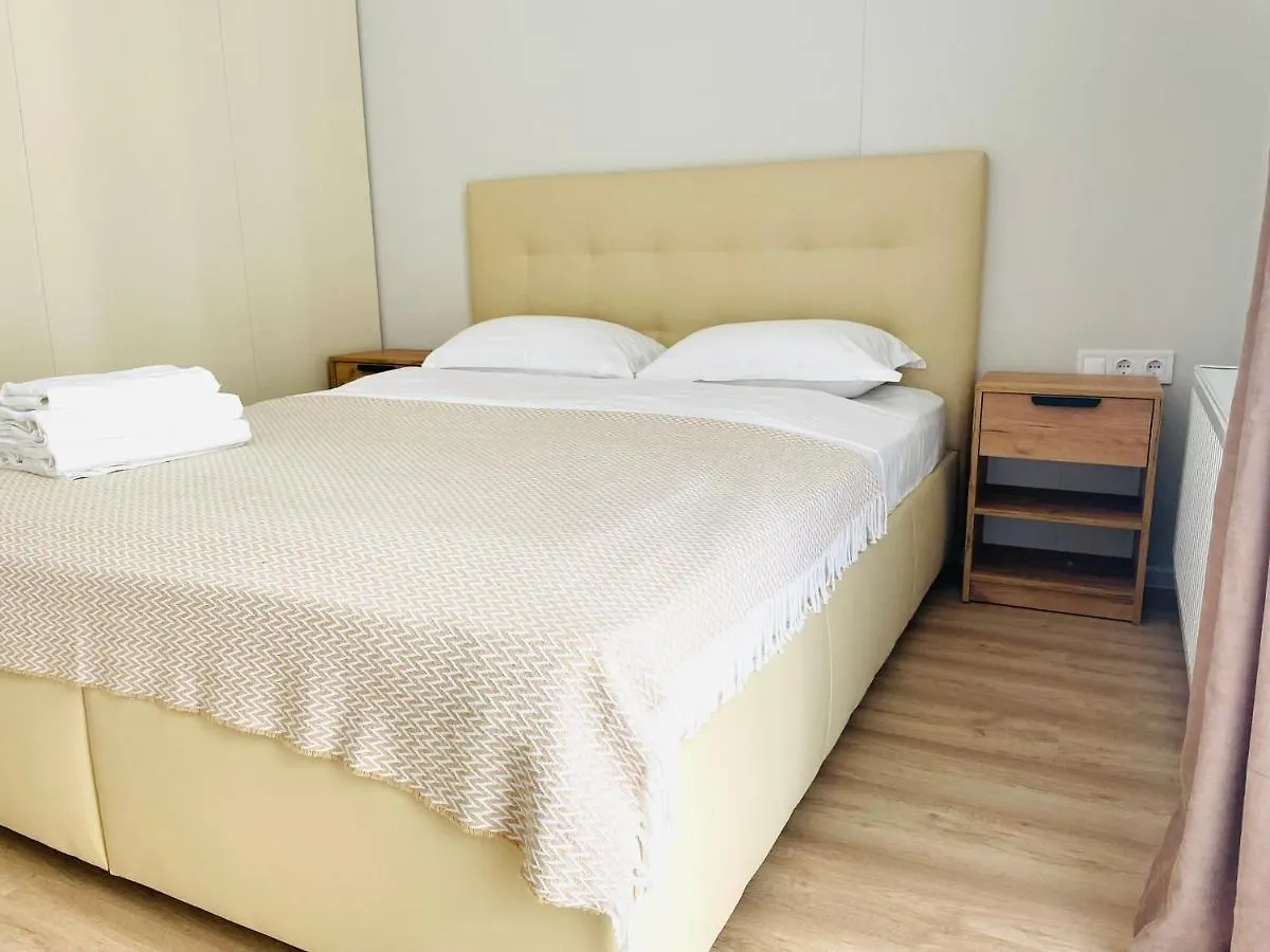 Mira Apart-Hotel Kyiv 0*,