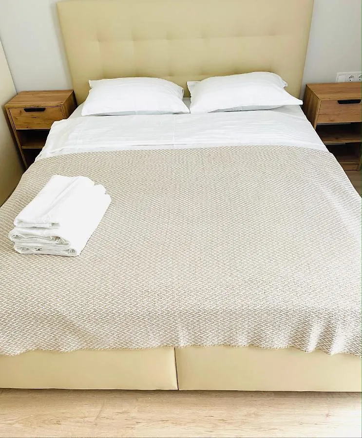 Mira Apart-Hotel Kyiv